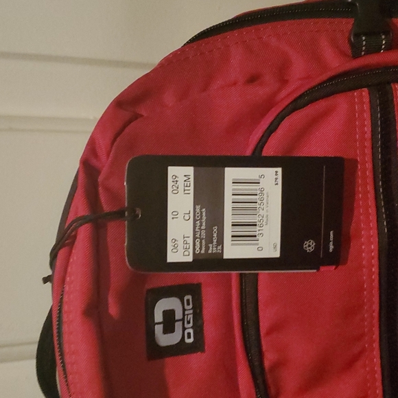 Backpack - Picture 4 of 4